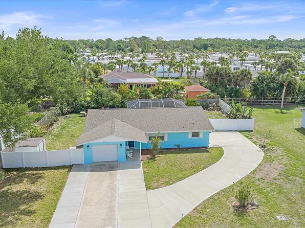 5032 Linda St, Venice, FL 34293