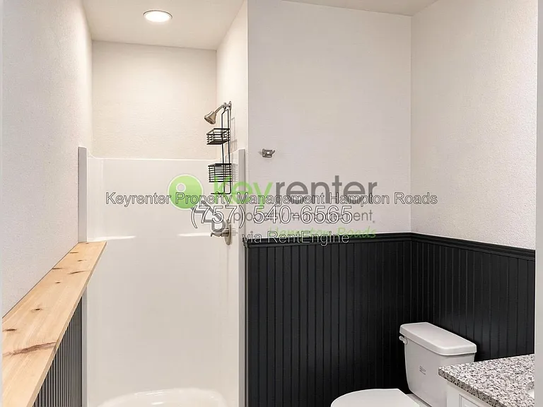 1021 Billings St — Photo 4