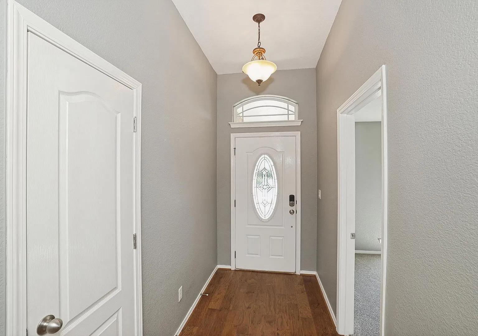 1418 SW 61st — Photo 2
