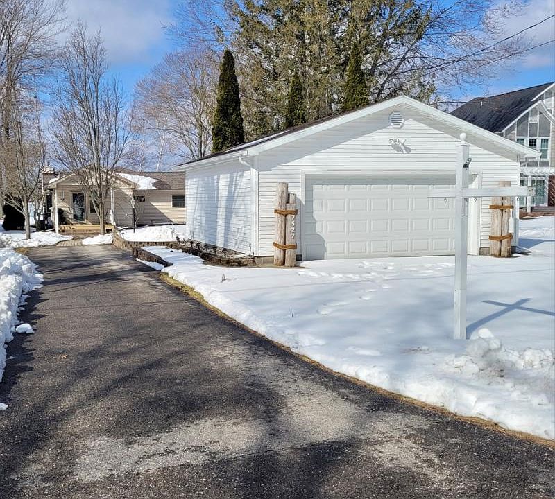 7527 E Cedar Lake Dr, Greenbush, MI 48738 Zillow