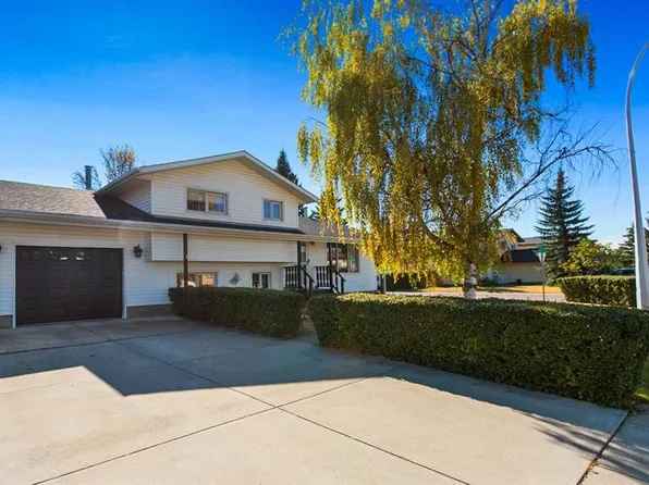 5445 N 56th St, Olds, AB T4H 1J6