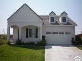 39277 Seraphina Rd, Murrieta, CA 92563