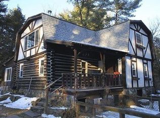 15 Pupwood Ln, Kingston, NY 12401