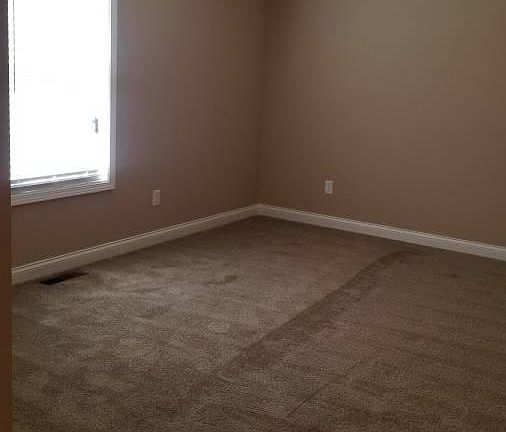 5th image of 468 Saint Cloud Ct