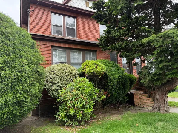 401 Oakland Avenue, Cedarhurst, NY 11516