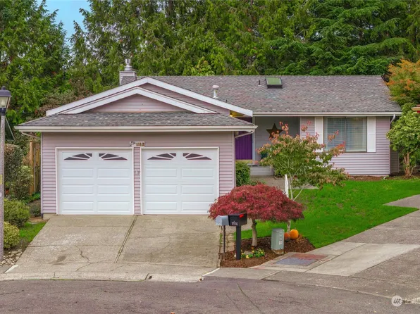 1112 S 244th Place, Des Moines, WA 98198