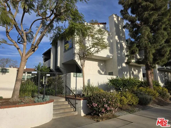 4866 McConnell Ave, Los Angeles, CA 90066