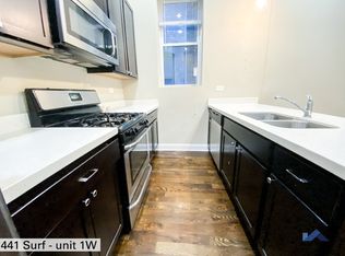 441 W Surf St #441, Chicago, IL 60657