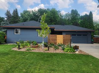 1426 Unity Ave N, Golden Valley, MN 55422