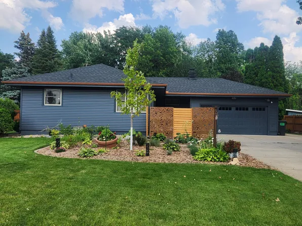 1426 Unity Ave N, Golden Valley, MN 55422