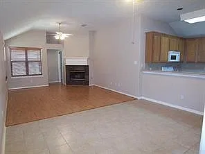 2 bed, 2.0 bath, 1194 sqft, $1,800 — Photo 3