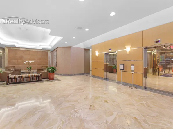 236 East 47th Street 15E image 8 of 8