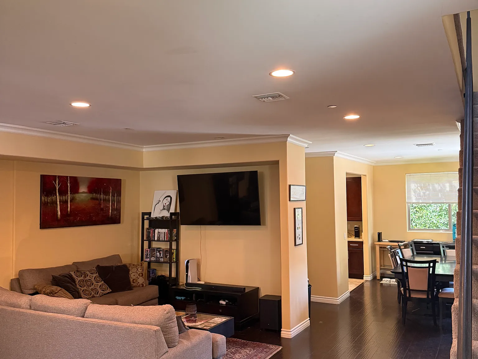 3 bed, 2.5 bath, 1850 sqft, $1,500 — Photo 3