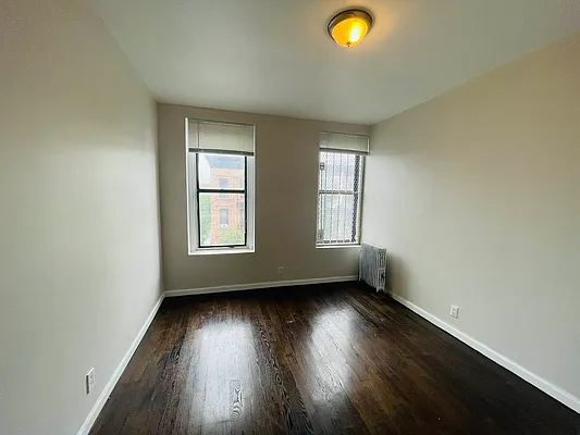 Rented by Zjama Realty Corp | media 15