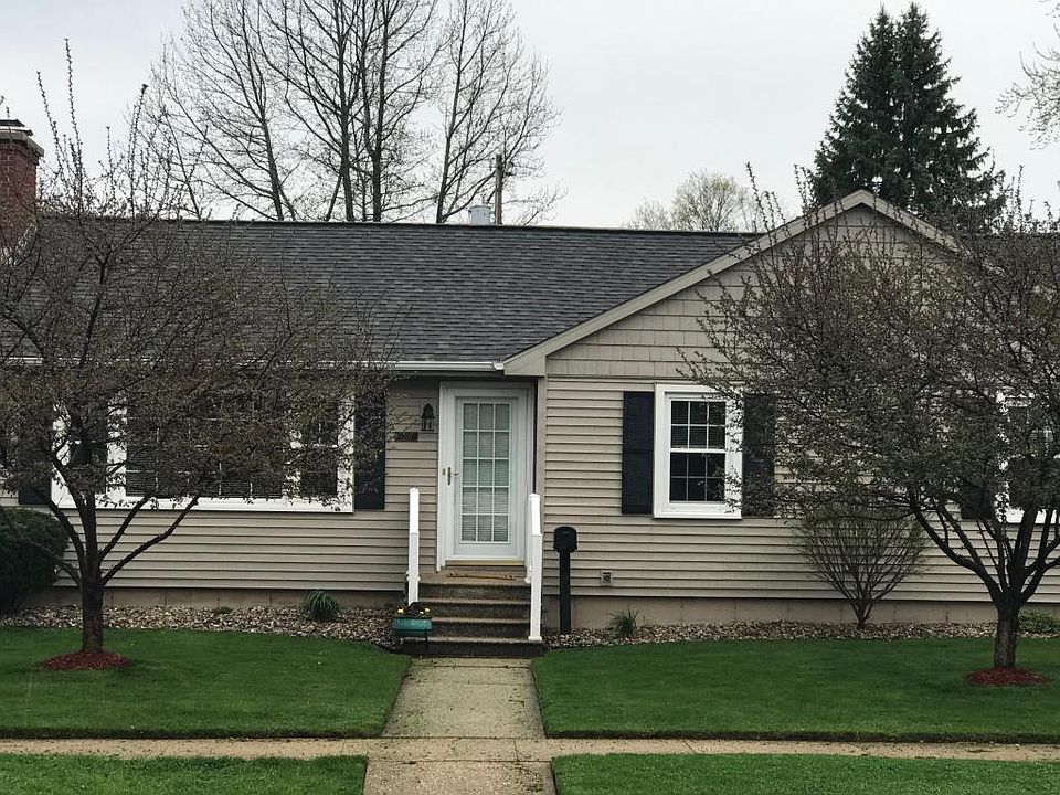 1st image of 1207 Wright Ave