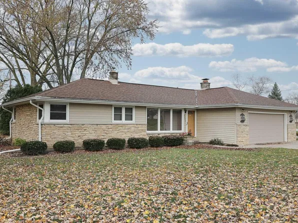 8501 South 36th STREET, Franklin, WI 53132
