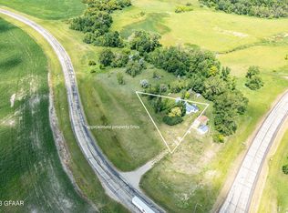 3704 22nd Ave NE, Larimore, ND 58251