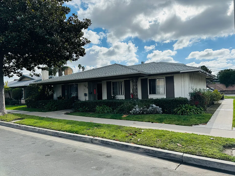 7612 Amazon Dr #2