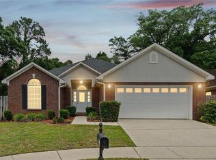 1103 Hillcrest Xing E, Mobile, AL 36695