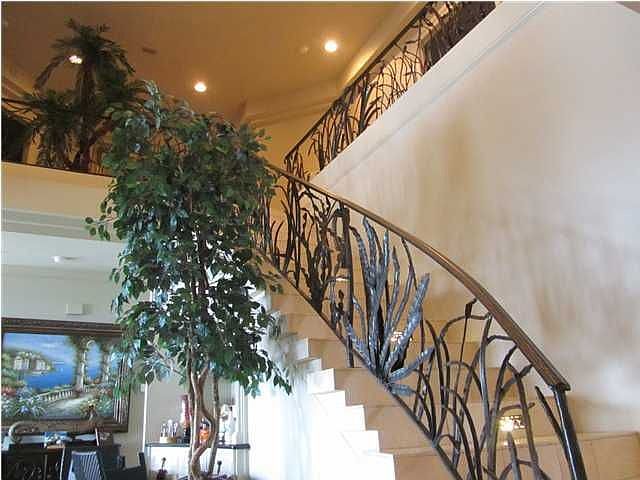 2 Story Condo