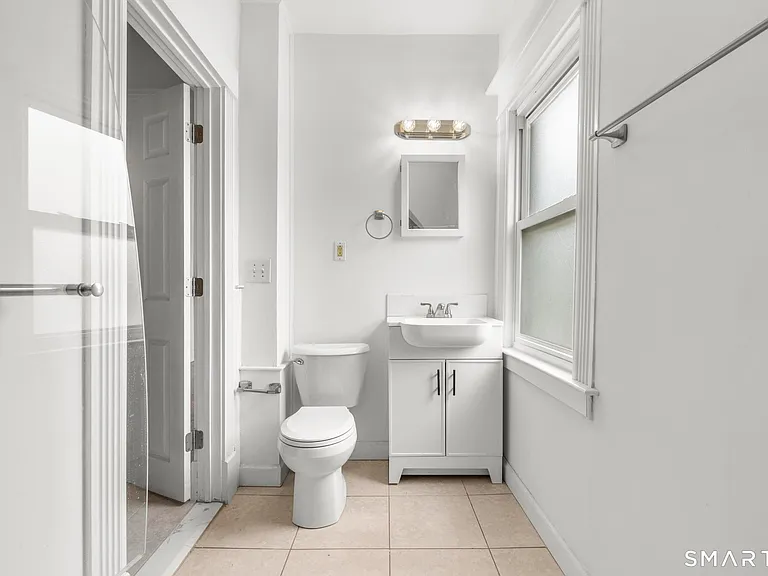 132 Bunker Hill Ave #3 — Photo 18