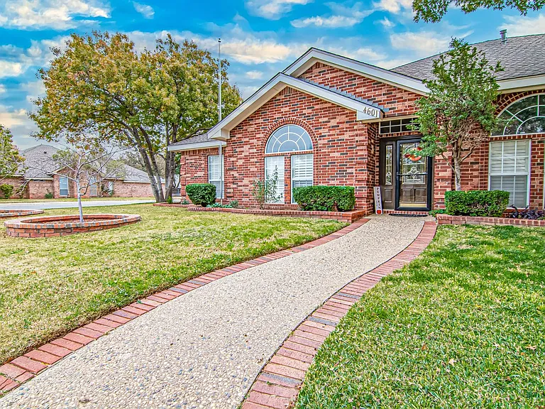 4601 Cherrywood Dr — Photo 1