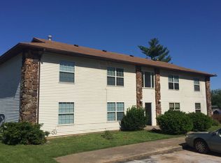 101 E Neil St #6, Marionville, MO 65705