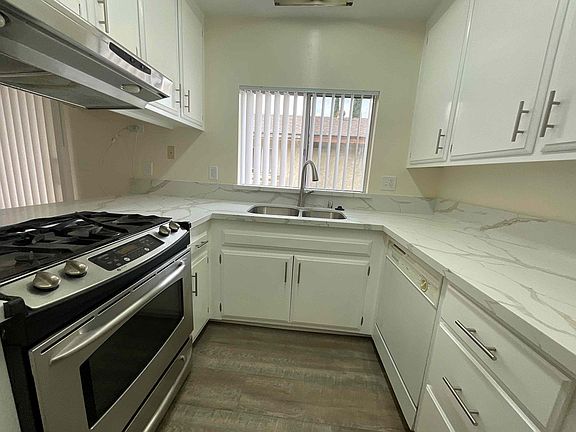 5th image of 1418 N Donacy Way