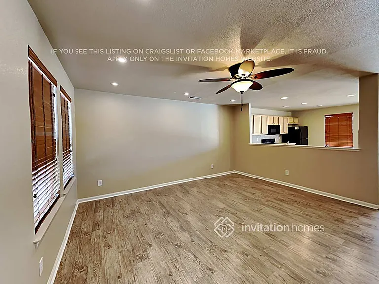 838 Willow Dr — Photo 5