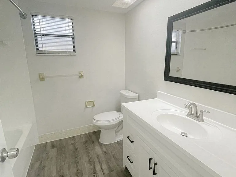 12834 Lake Tree Ln — Photo 4