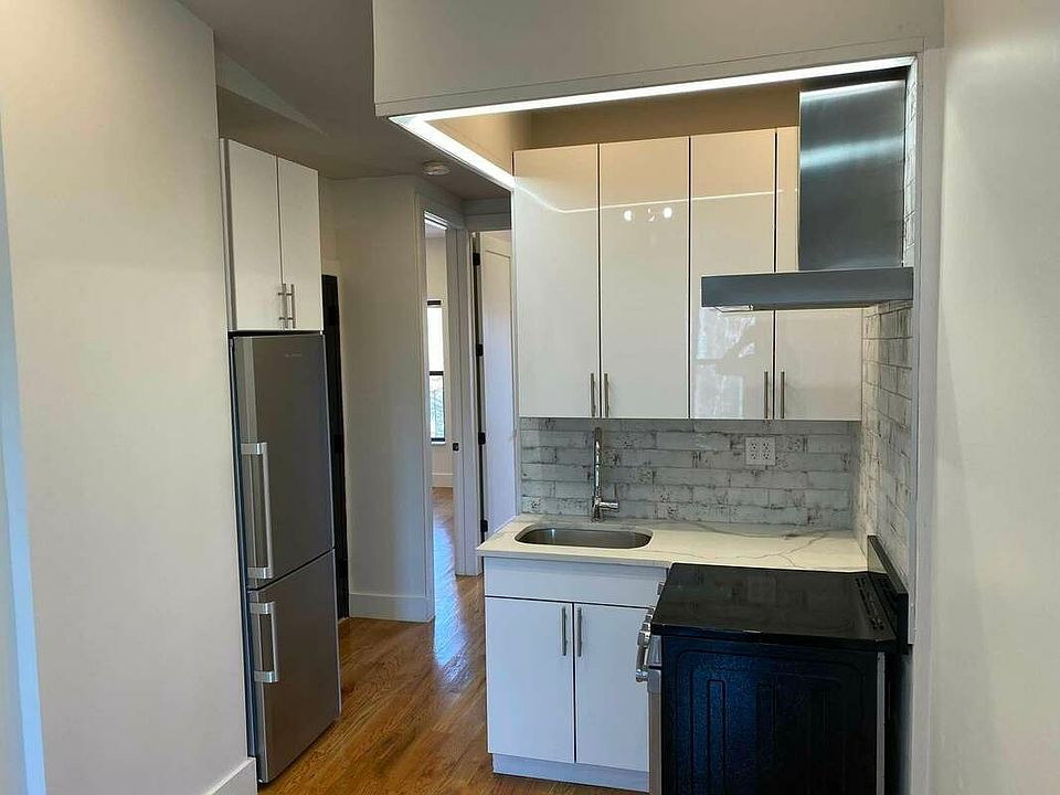 1st image of 593 Marcy Ave #C