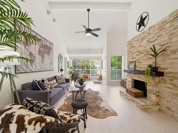 2100 Tanglewilde St APT 750, Houston, TX 77063