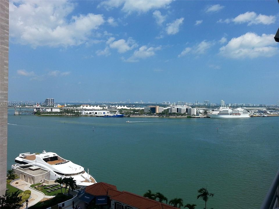 1st image of 335 Biscayne Blvd #3606