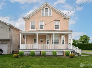 1120 Madison Hill Rd, Clark, NJ 07066