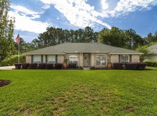 5831 Long Cove Dr, Jacksonville, FL 32222