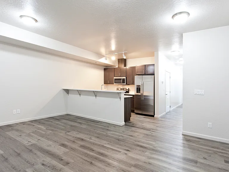 319 S Balfour Rd #319 — Photo 12