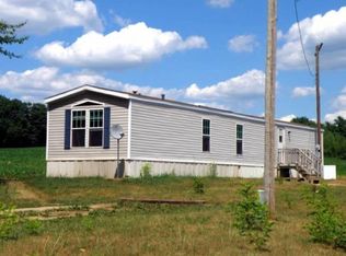 2722 W Card Rd, Hillsdale, MI 49242