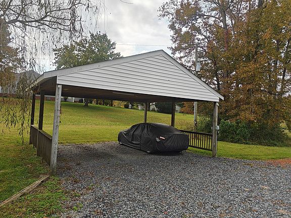 2nd image of 4621 Bell Rd