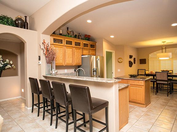 3rd image of 36921 S Stoney Cliff Dr