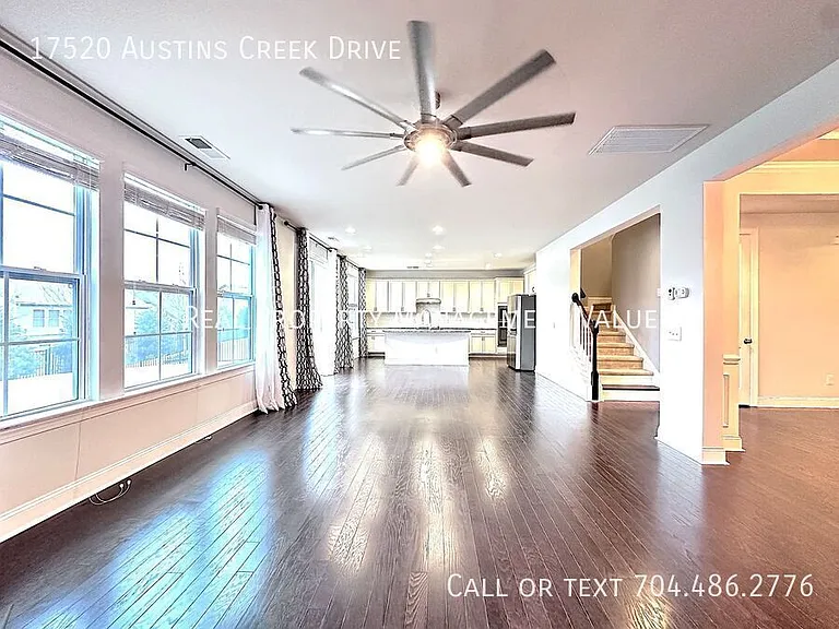 17520 Austins Creek Dr — Photo 8
