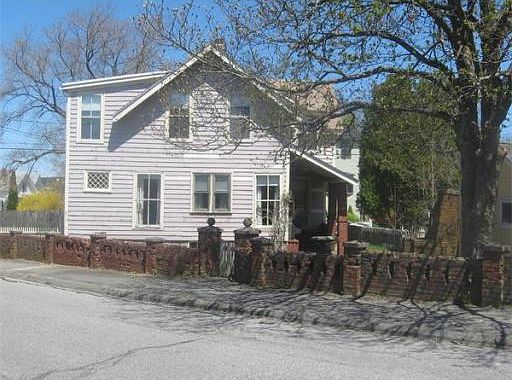 2nd image of 14 Haskell St