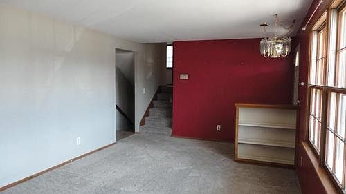 4th image of 6605 Midfield Dr