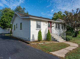 30 S Valley Rd, Lincoln Park, NJ 07035