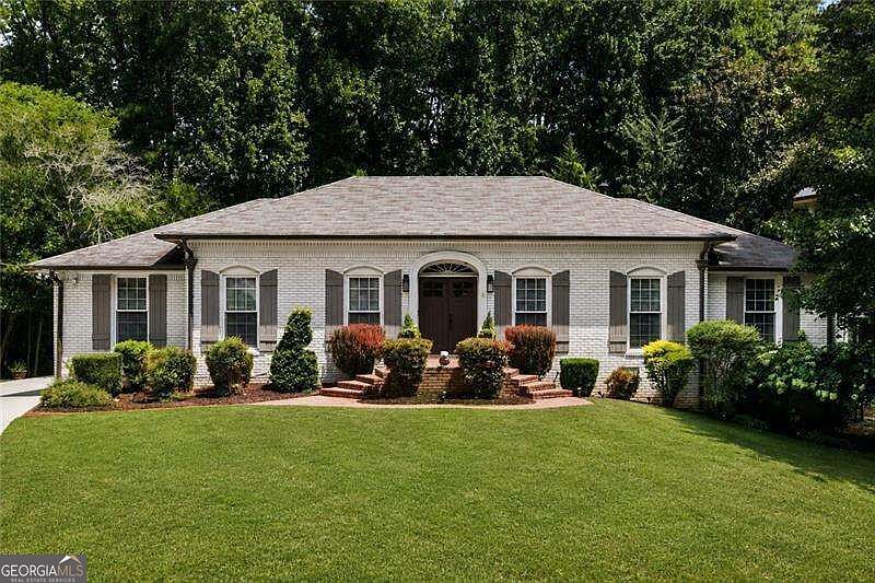 1st image of 175 Forrest Lake Dr