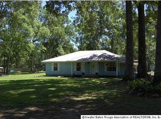 41375 Rue De Chen Blanc Dr, Gonzales, LA 70737