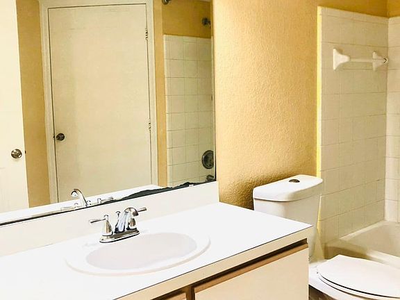 5th image of 4105 Tropical Isle Blvd APT 233