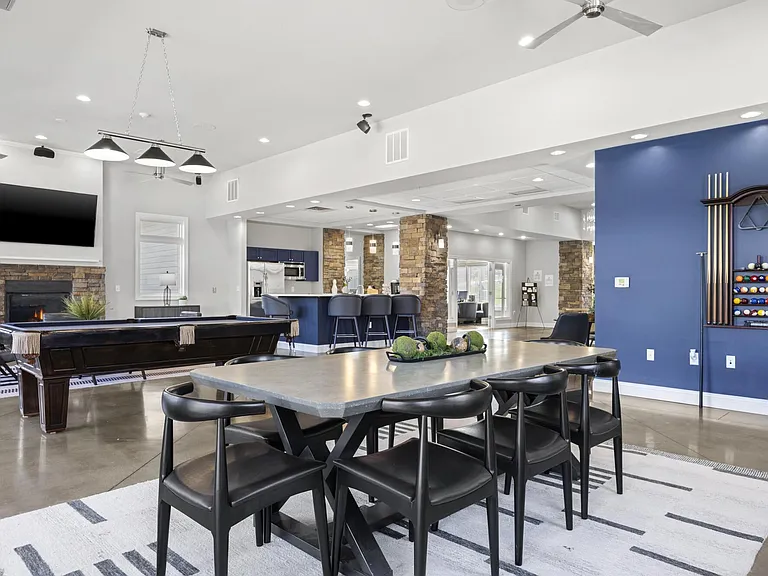 The Fairways Apartment Homes — Photo 6