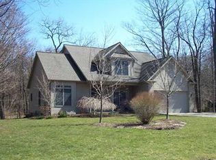 1721 Grist Mill Dr, North East, PA
