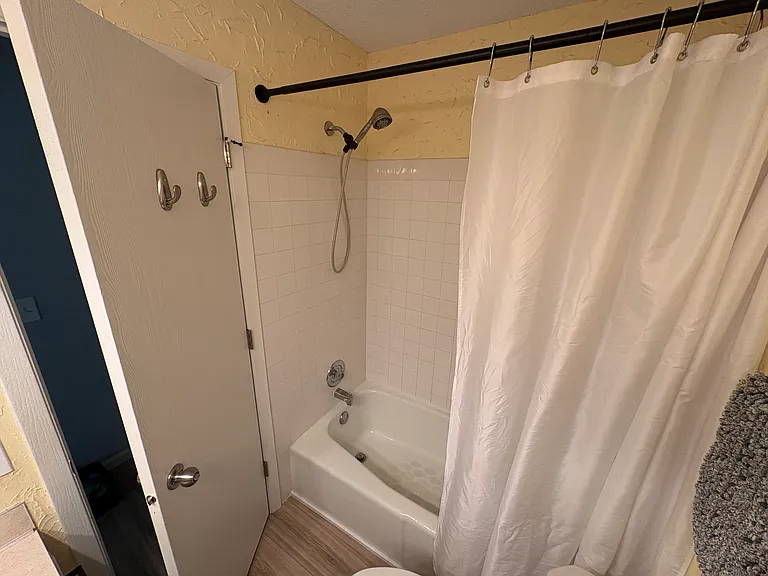 8006 Timber Lake Dr — Photo 16