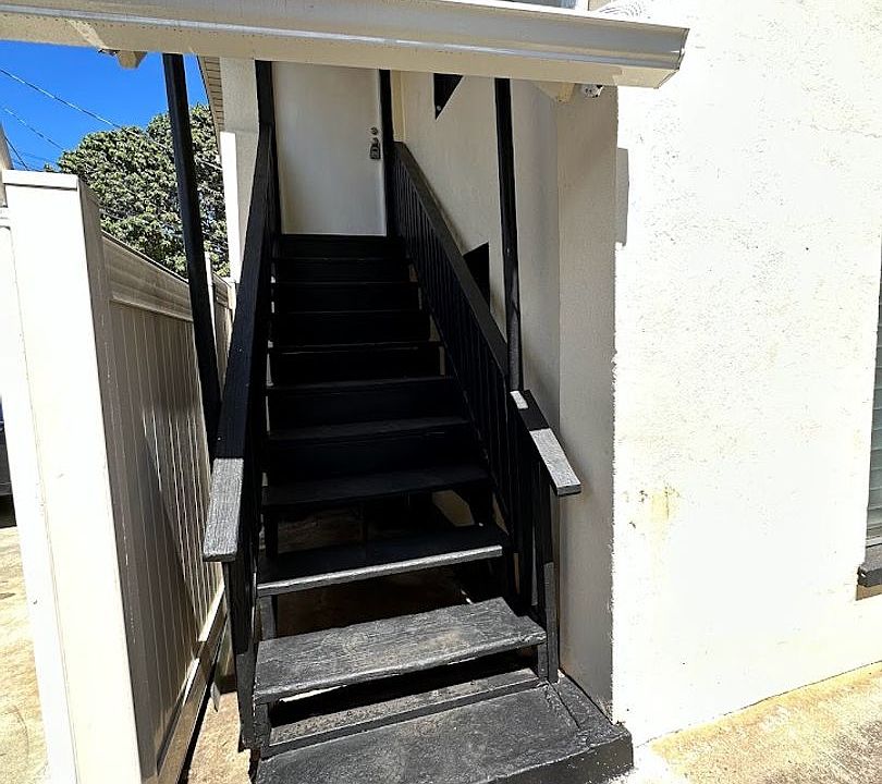 1st image of 1035 Wong Ln #1